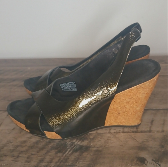 UGG Patent Leather Criss Cross Wedge Sandal - Picture 2 of 6